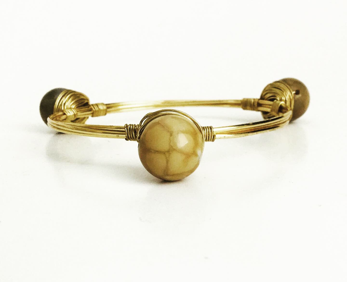The BOBBY Bangle with Organic Agate Beads