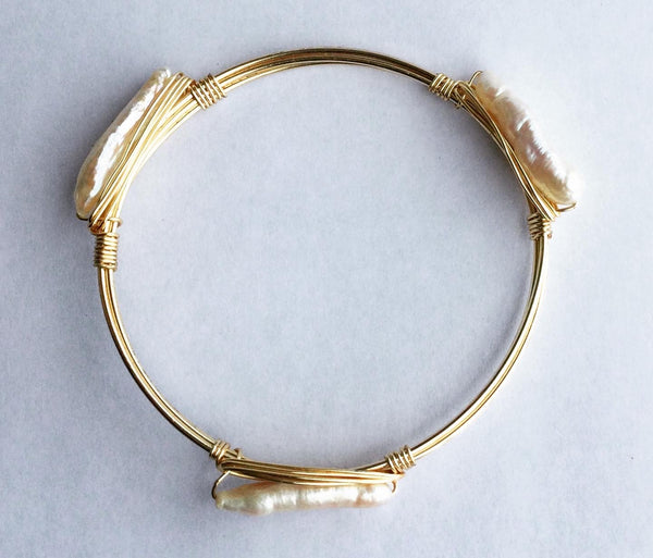 the BOBBY Bangle with Stick Fresh Water Pearl